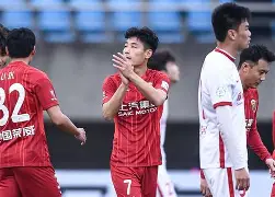 赛前速览：意甲次回合巴塞罗那对阵上海海港，三大看点值得期待的简单介绍